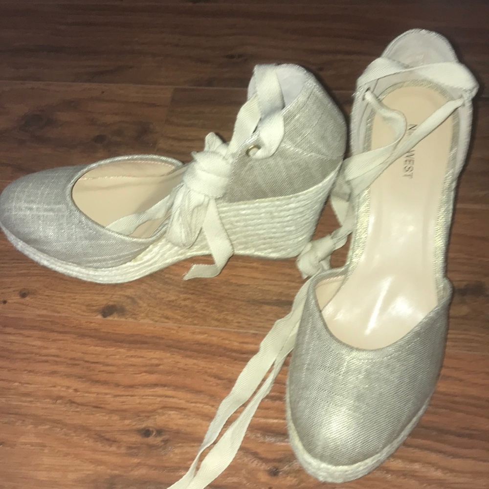 Nine West Gold Wrap around Sandal Heels